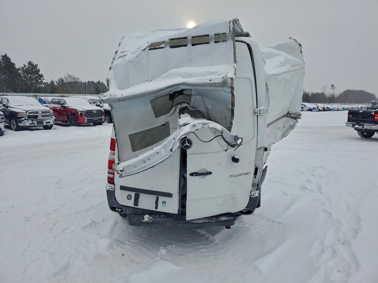 MERCEDES-BENZ SPRINTER 2500