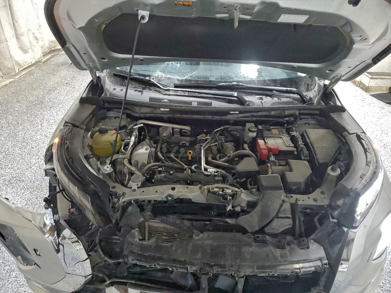 MITSUBISHI OUTLANDER SE