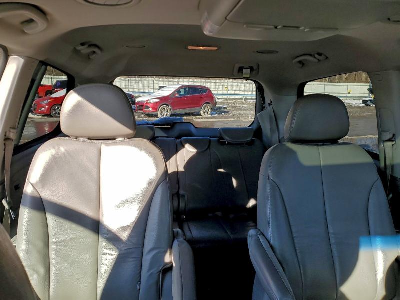 2012 KIA SEDONA EX #3312426697