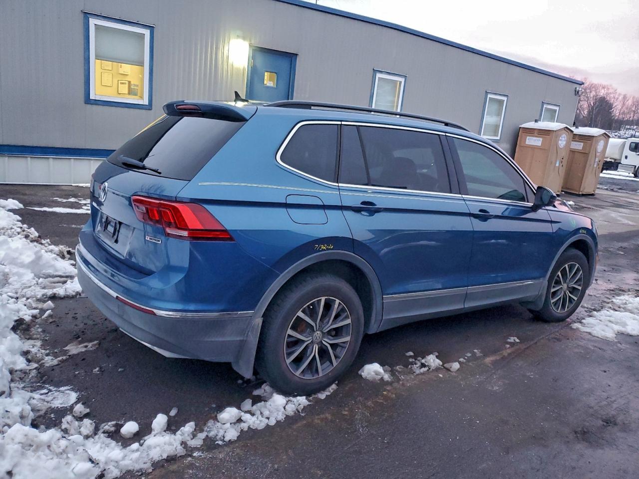 VOLKSWAGEN TIGUAN SE