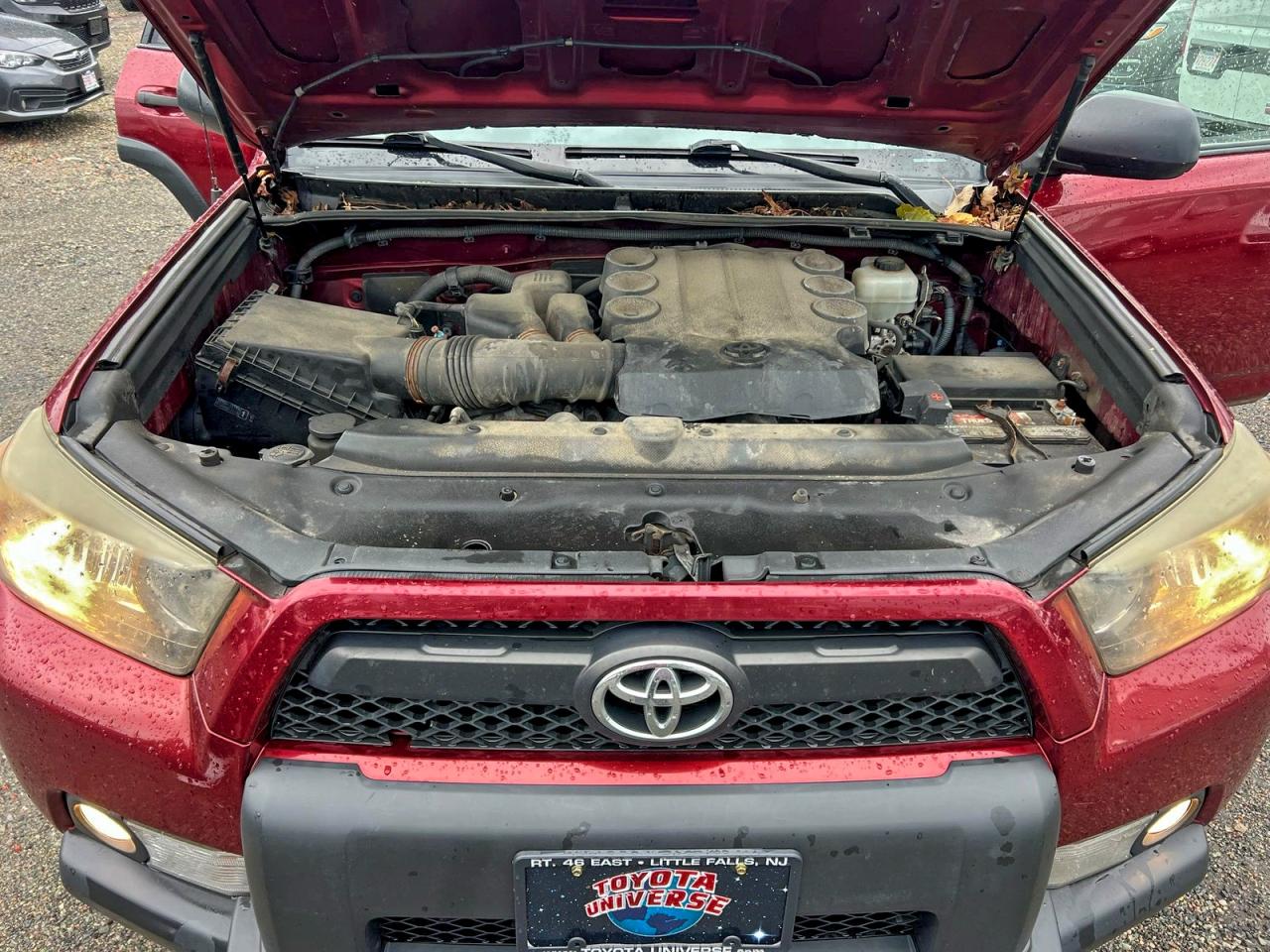 TOYOTA 4RUNNER SR5