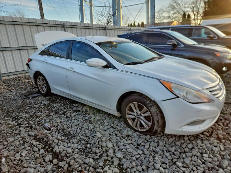 2013 HYUNDAI SONATA GLS #3305379324