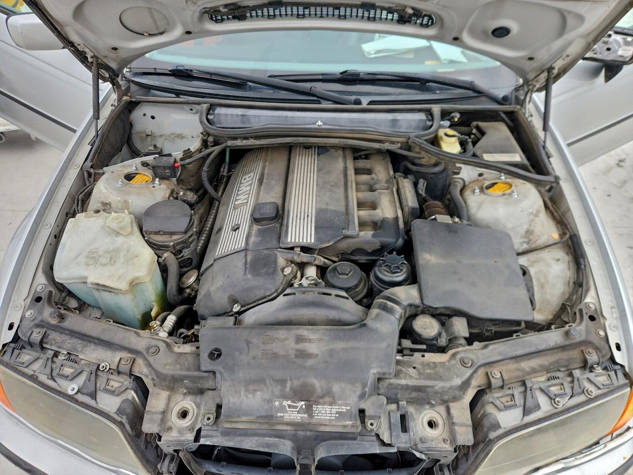 Lot #3318098379 2001 BMW 325 I