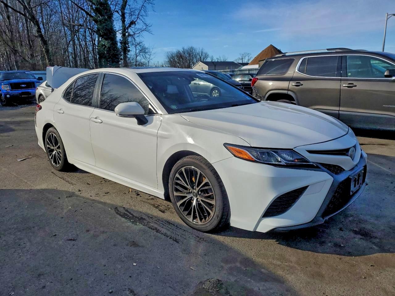 TOYOTA CAMRY L