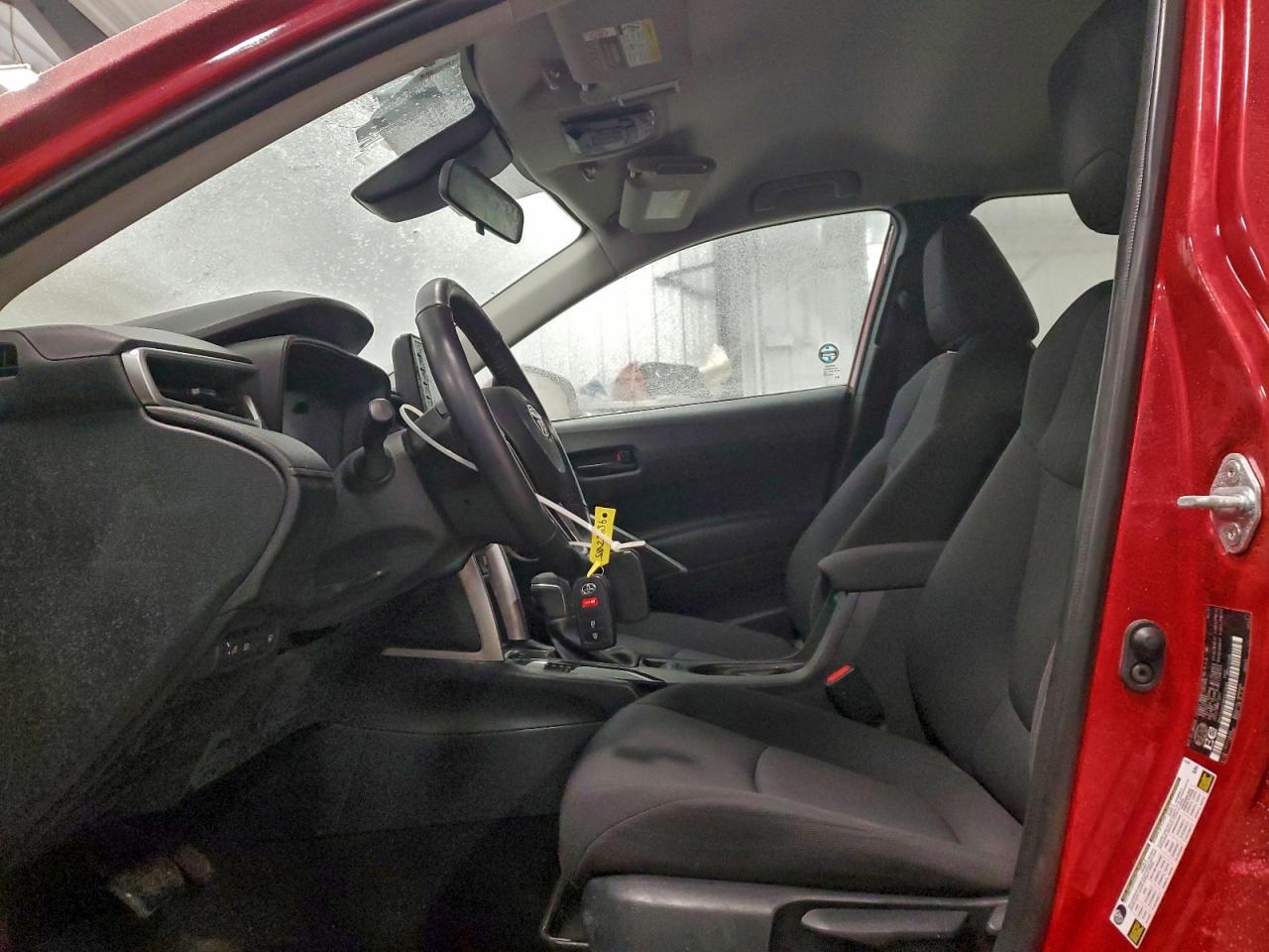 TOYOTA COROLLA CROSS LE