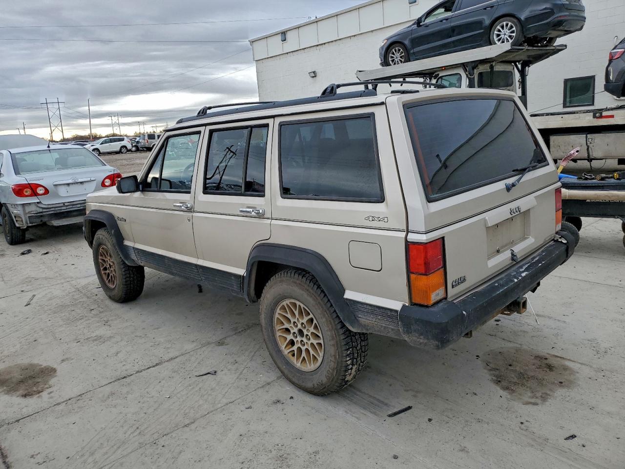 Lot #3311565253 1995 JEEP CHEROKEE C