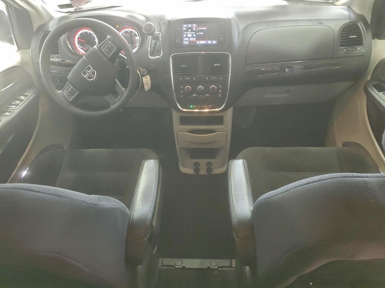 DODGE GRAND CARAVAN SE