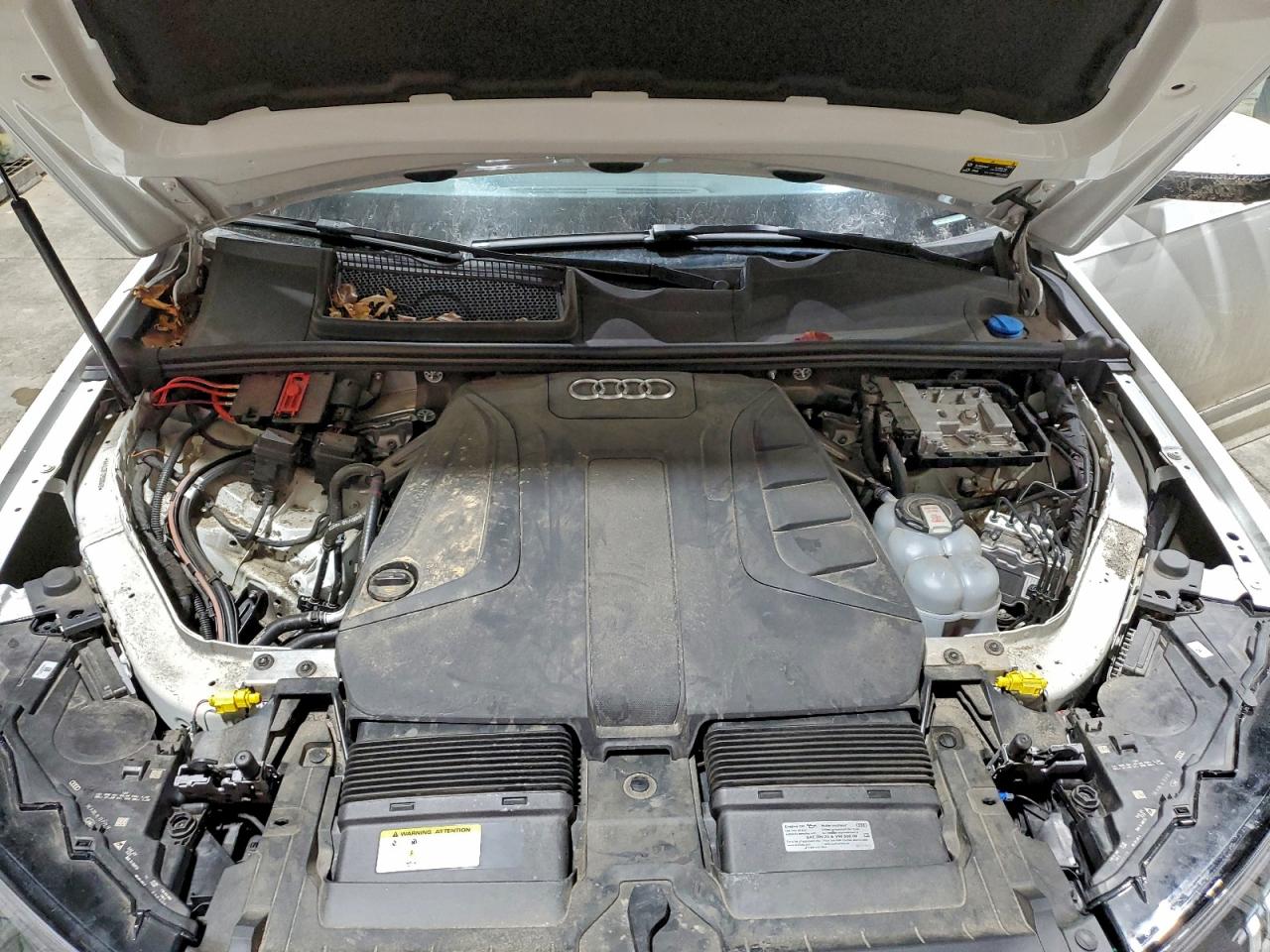 AUDI Q7 PREMIUM PLUS