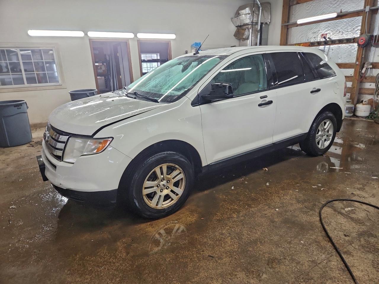 FORD EDGE SE