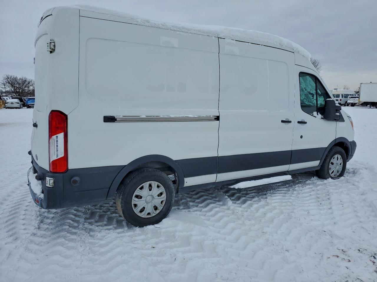 Lot #3310415024 2016 FORD TRANSIT