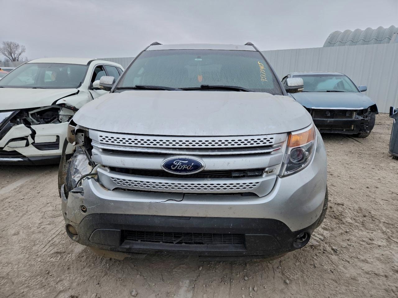 FORD EXPLORER LIMITED