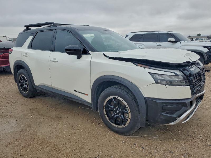 2024 NISSAN PATHFINDER #3305448067