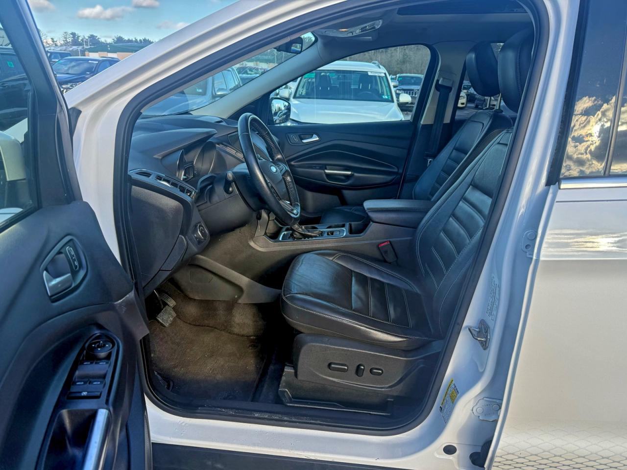 Lot #3312290782 2018 FORD ESCAPE SEL