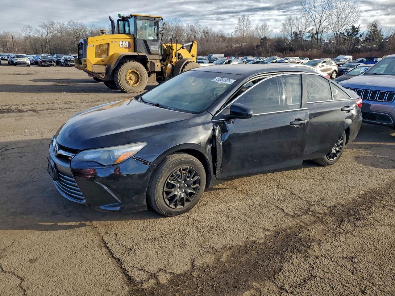 Lot #3312423686 2016 TOYOTA CAMRY LE