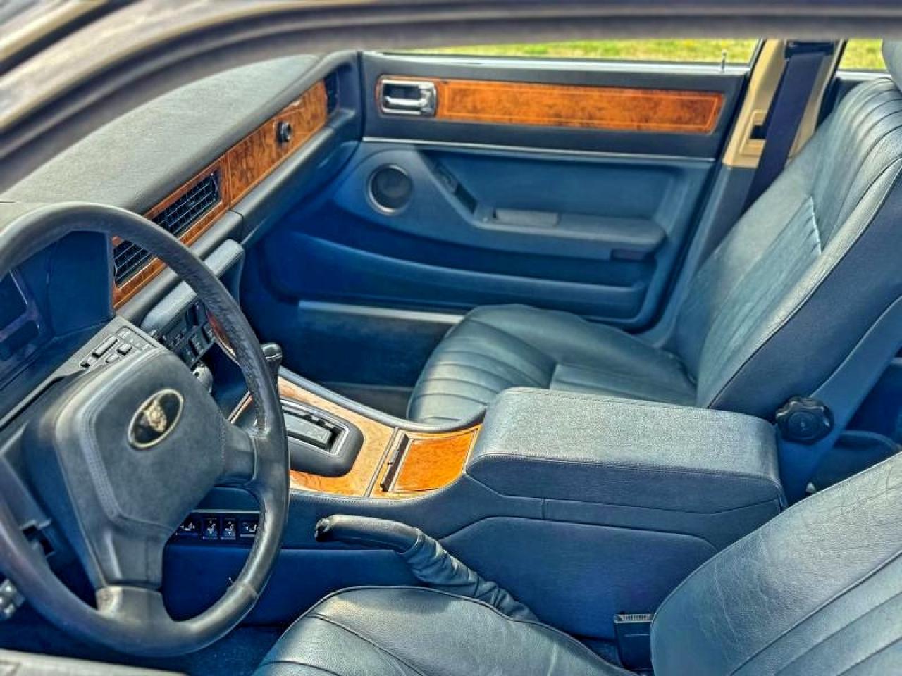 Lot #3308246162 1988 JAGUAR XJ6