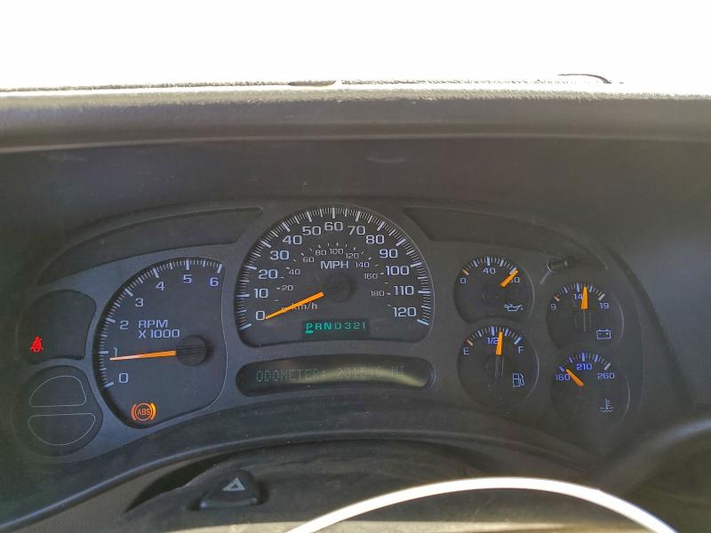 2004 CHEVROLET SUBURBAN C #3318022388