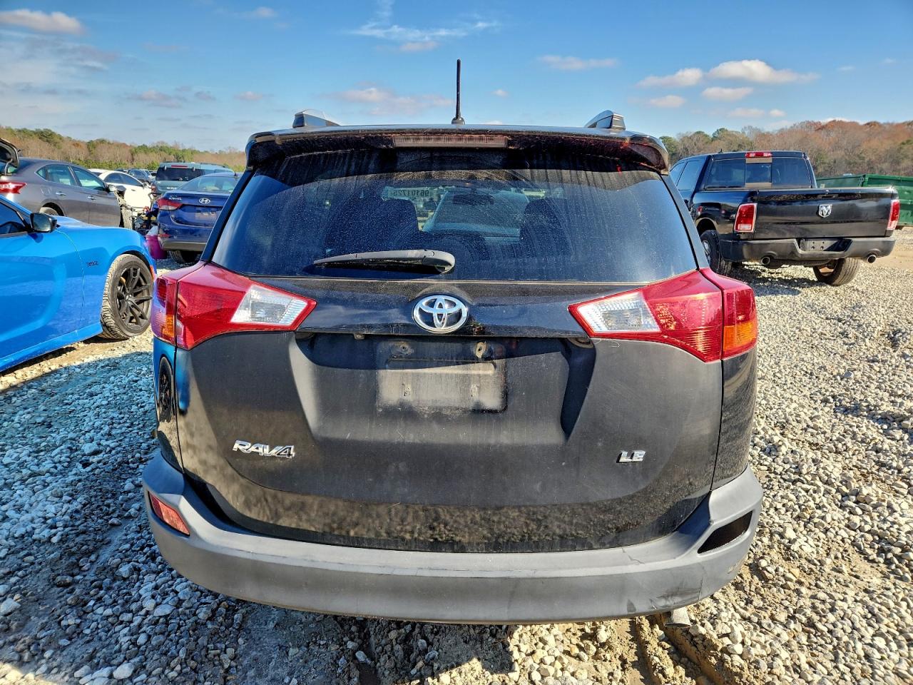 TOYOTA RAV4 LE