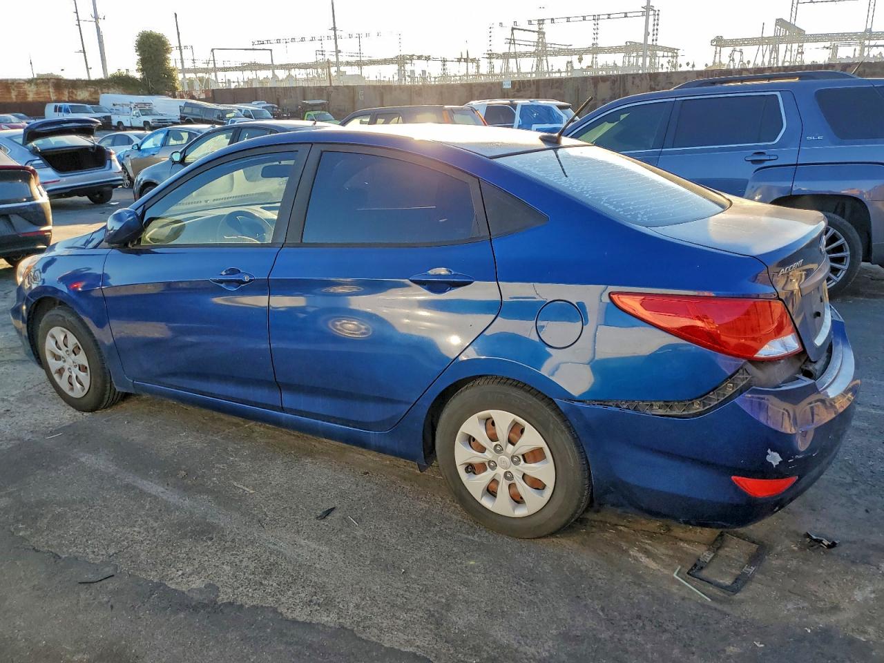 HYUNDAI ACCENT SE