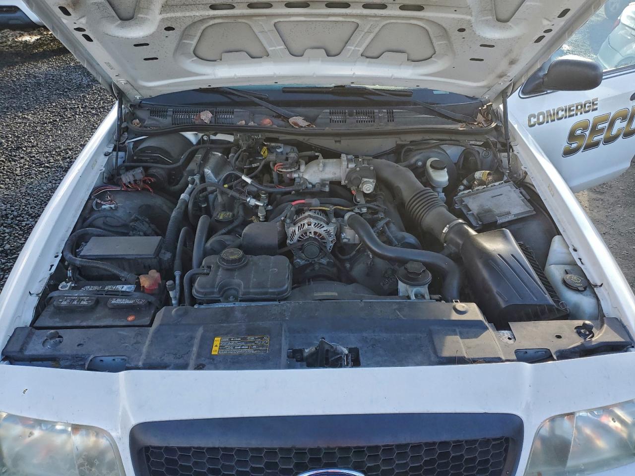 Lot #3320417410 2011 FORD CROWN VICT