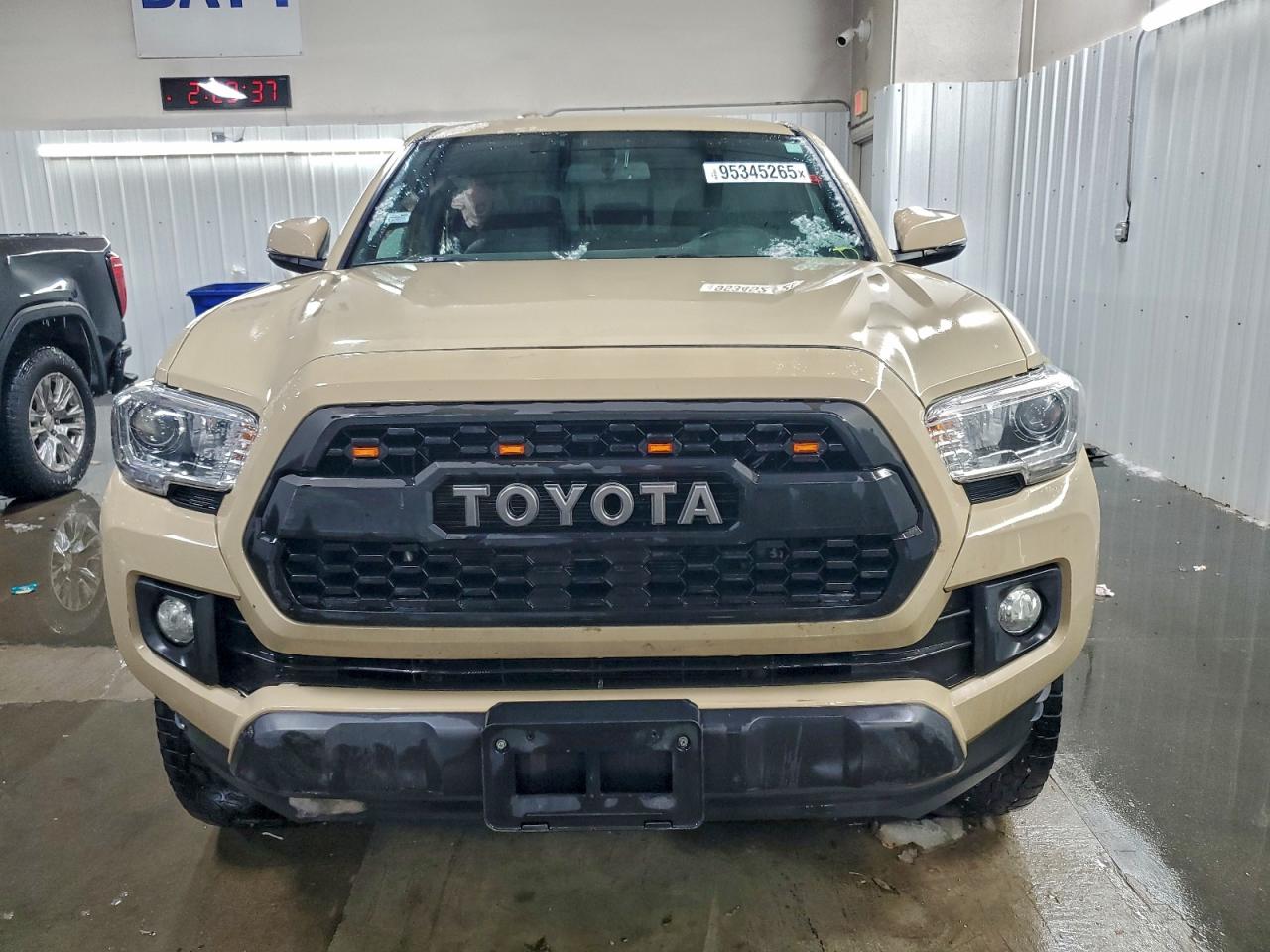 TOYOTA TACOMA DOUBLE CAB