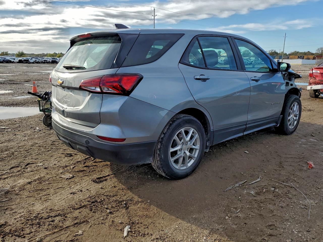 Lot #3311747742 2023 CHEVROLET EQUINOX LS