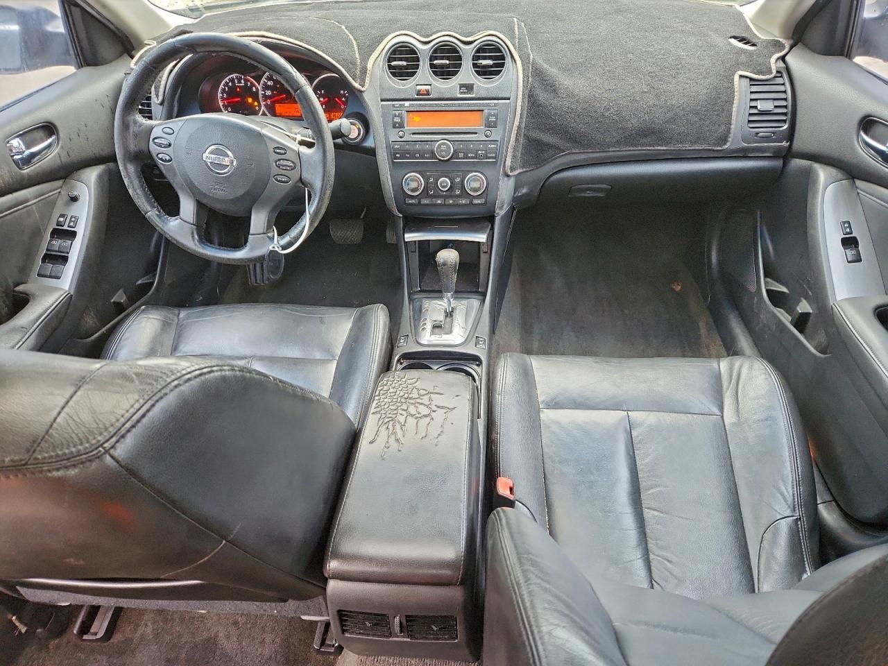 NISSAN ALTIMA BASE