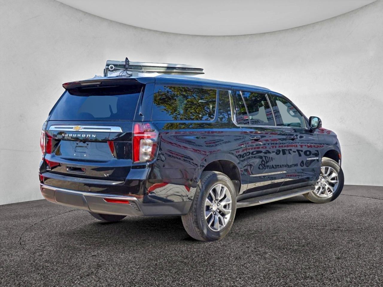 CHEVROLET SUBURBAN C1500 LT