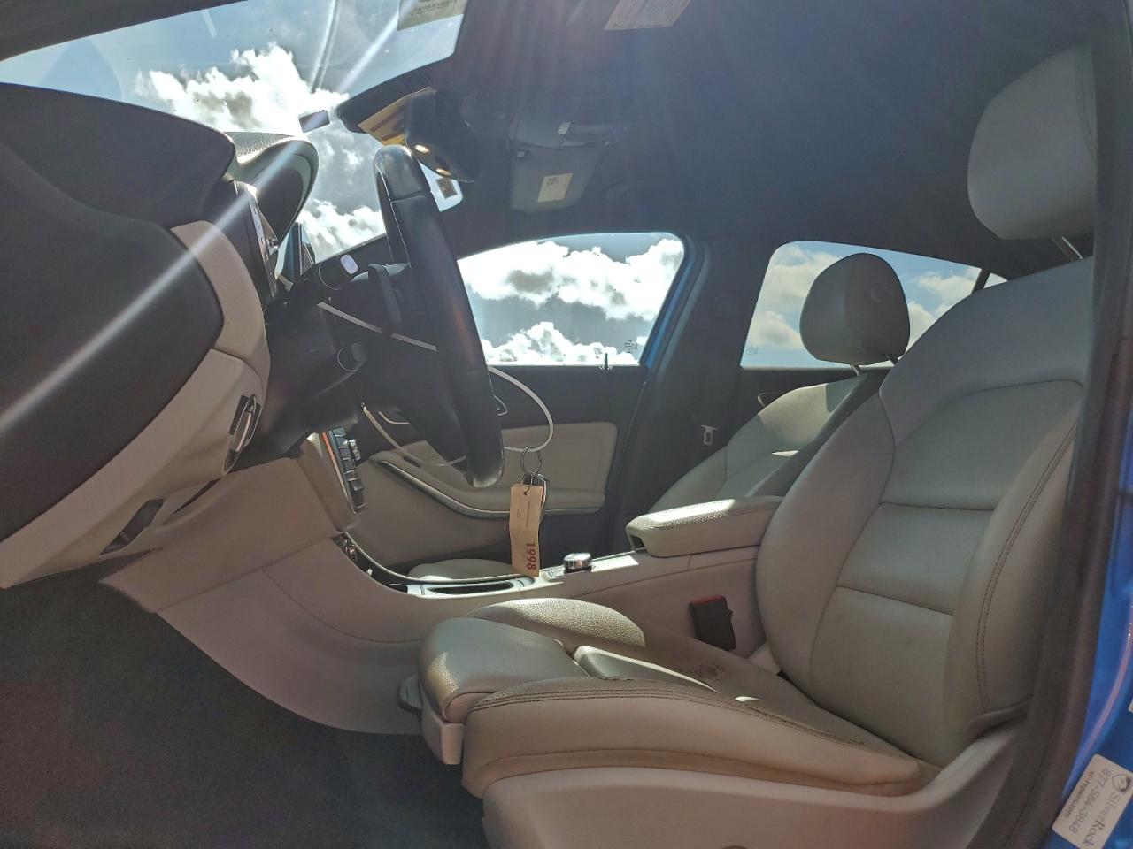 MERCEDES-BENZ GLA-CLASS 250 4MATIC