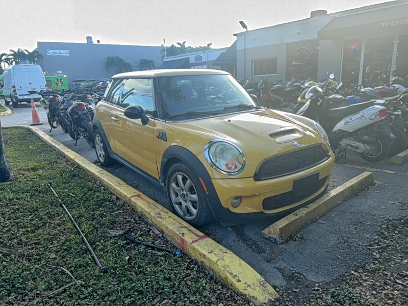 2007 MINI COOPER S #3305362313