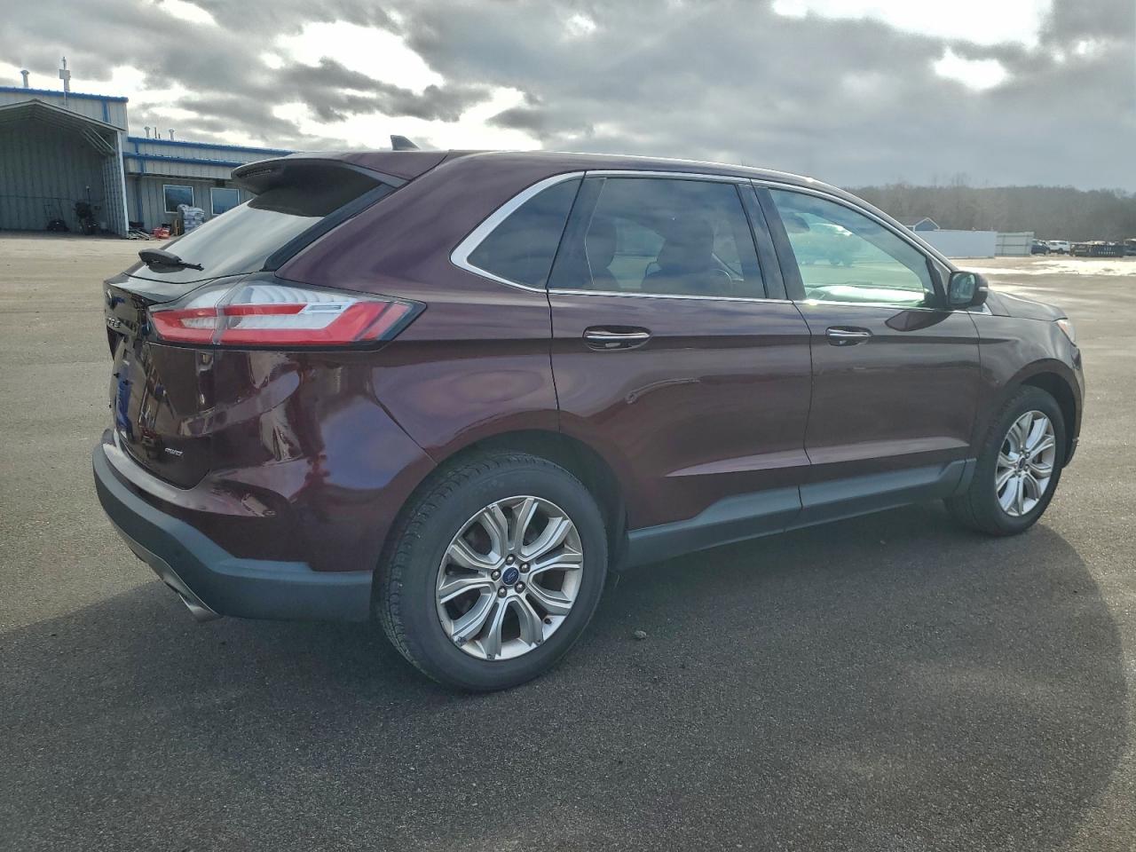 Lot #3316842679 2021 FORD EDGE TITAN