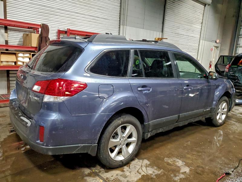 2013 SUBARU OUTBACK 2. #3320067457