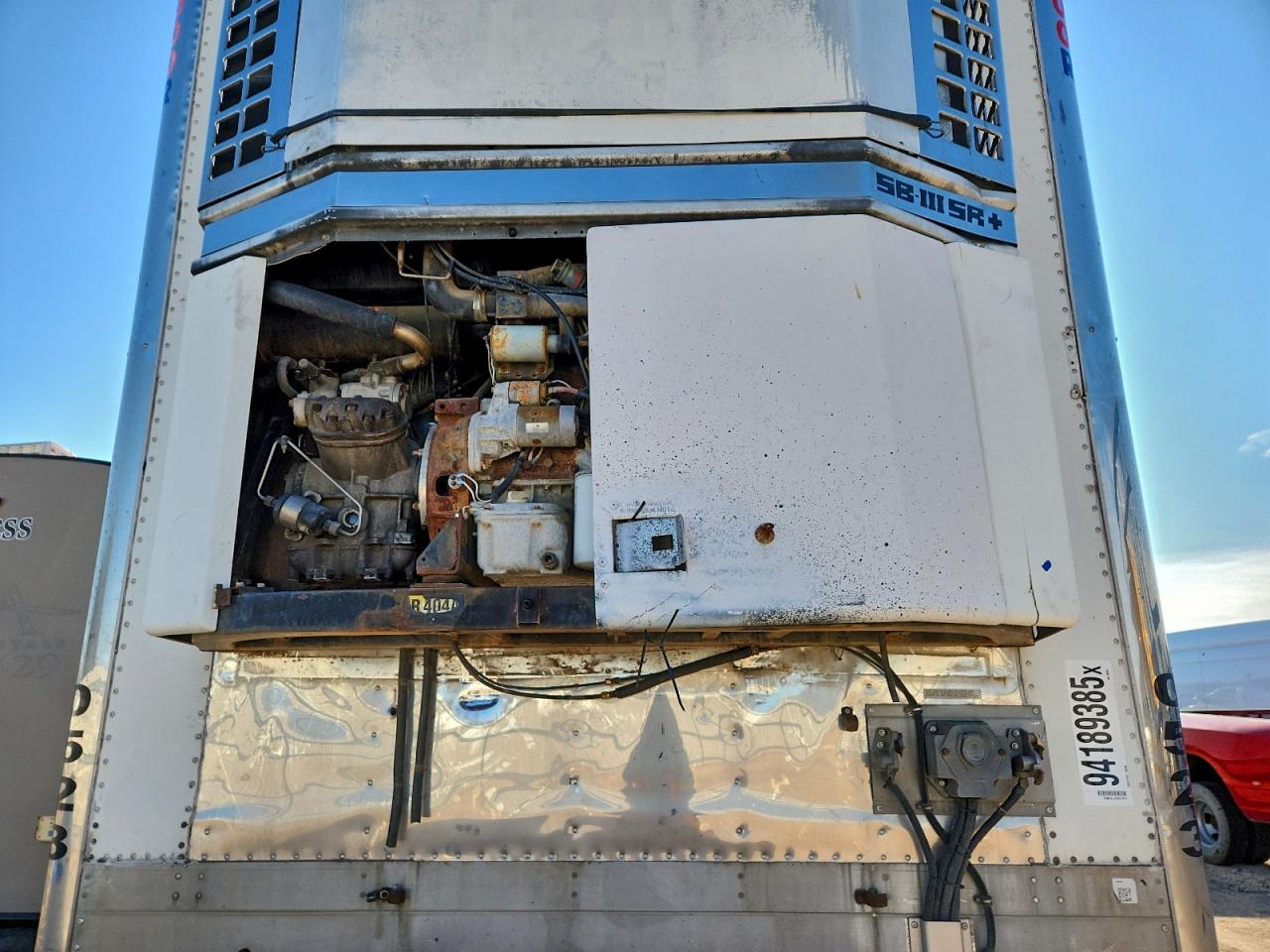 Lot #3310353958 2011 UTIL TRAILER