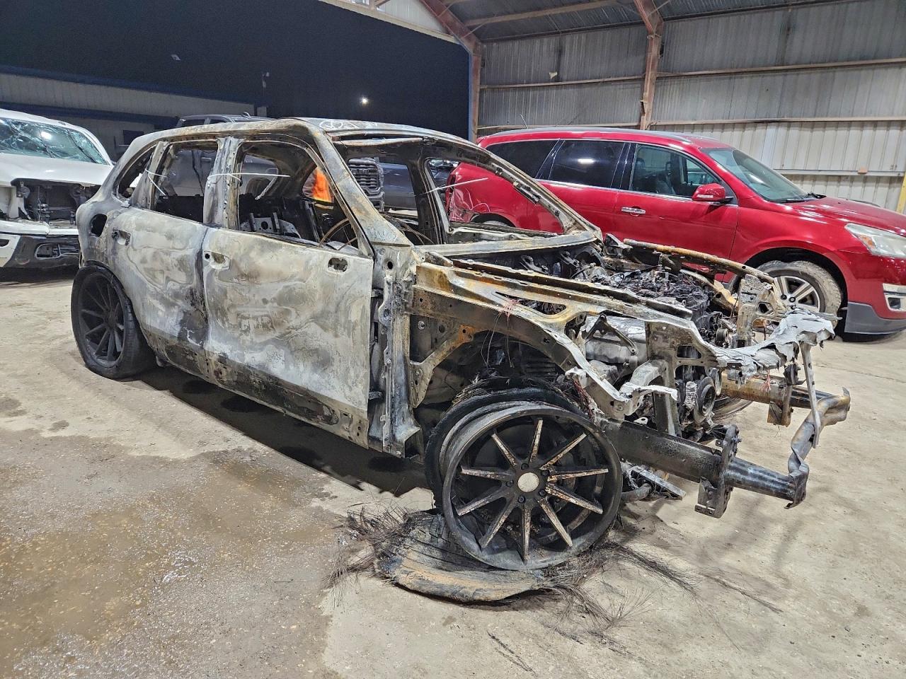 Lot #3316067240 2014 PORSCHE CAYENNE