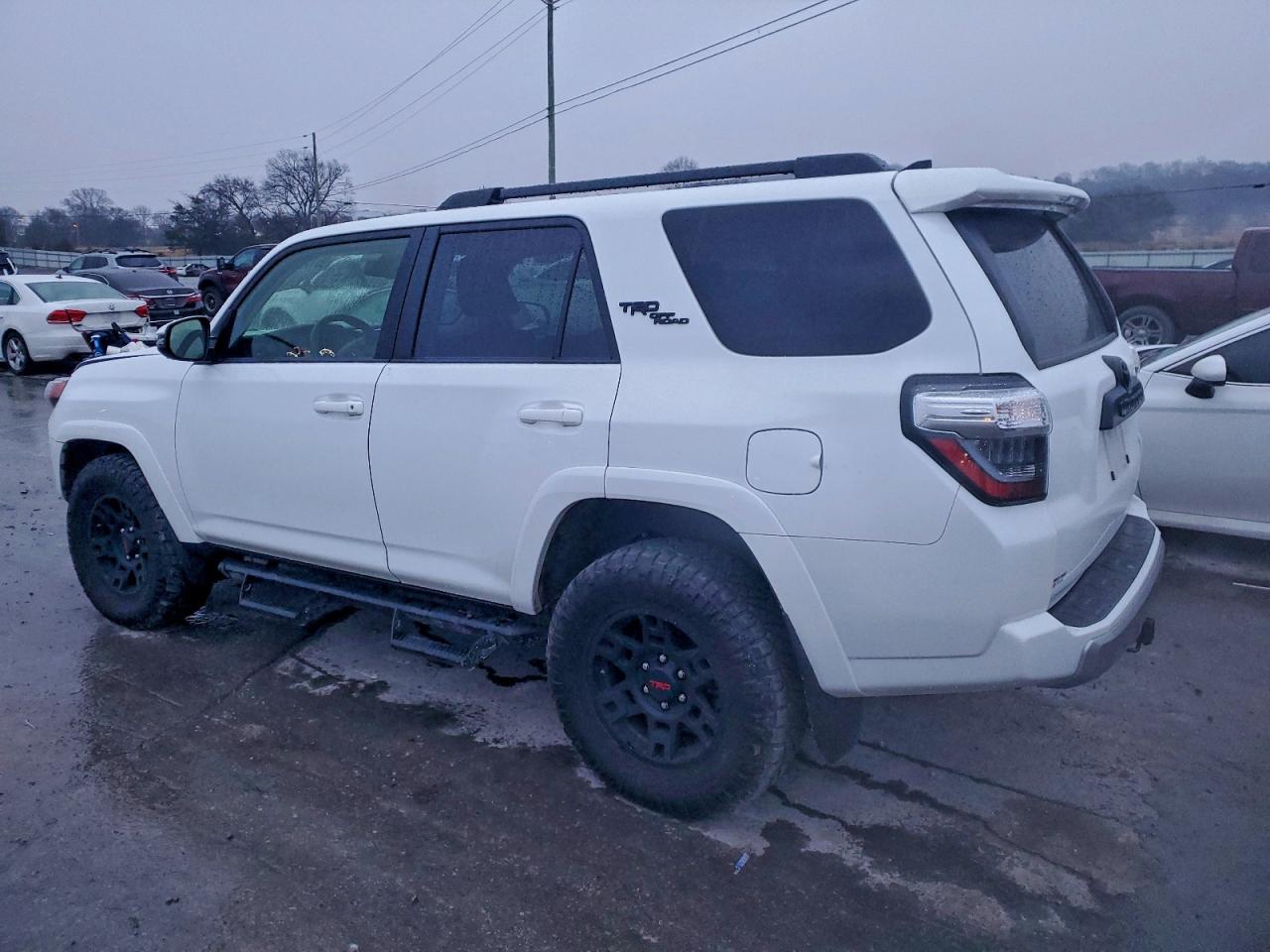 TOYOTA 4RUNNER SR5 PREMIUM