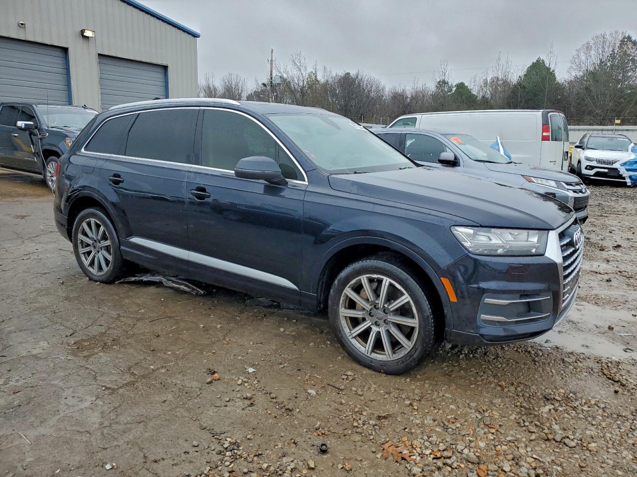 AUDI Q7 PREMIUM PLUS