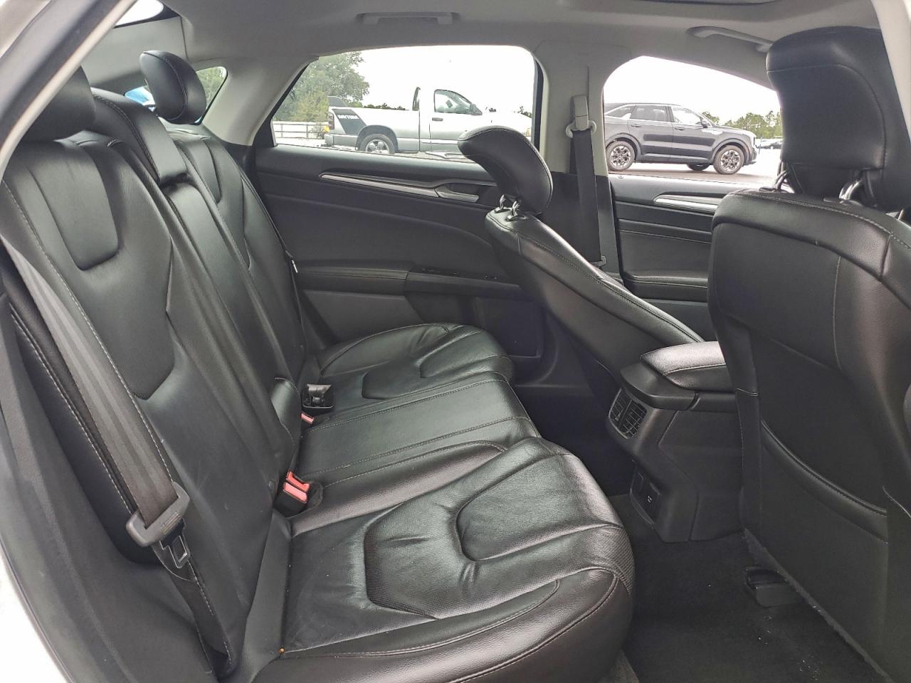 FORD FUSION TITANIUM