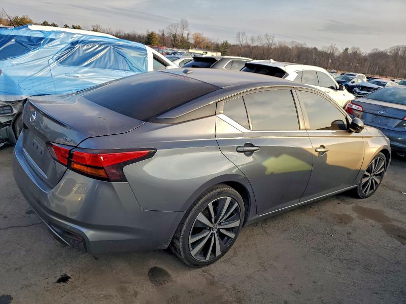 2021 NISSAN ALTIMA SR #3317702139