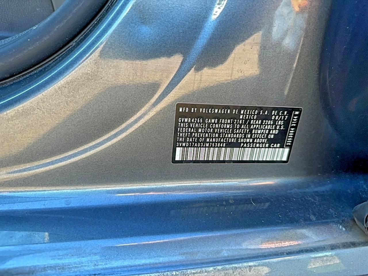 VOLKSWAGEN GOLF SPORTSVAN S