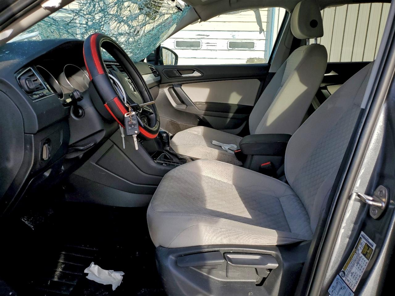 Lot #3301814326 2021 VOLKSWAGEN TIGUAN S