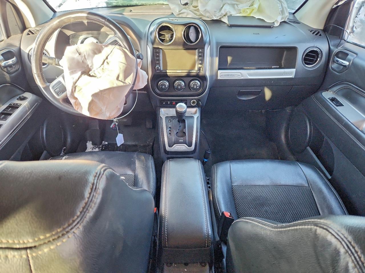 Lot #3316850663 2017 JEEP COMPASS LA