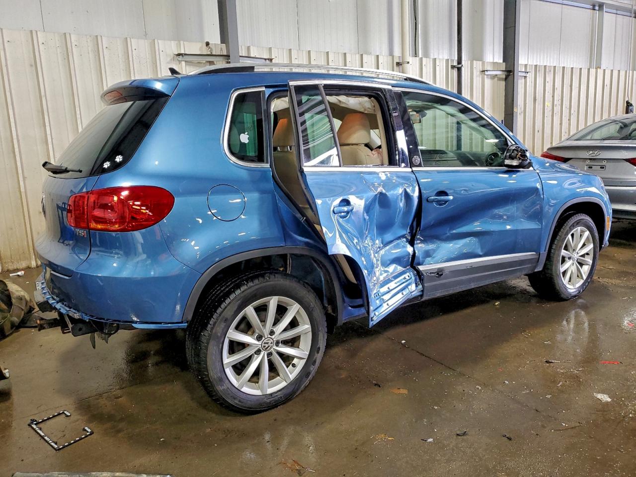 VOLKSWAGEN TIGUAN WOLFSBURG