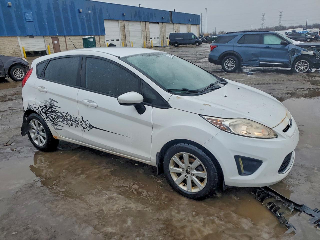 Lot #3311493268 2011 FORD FIESTA SE