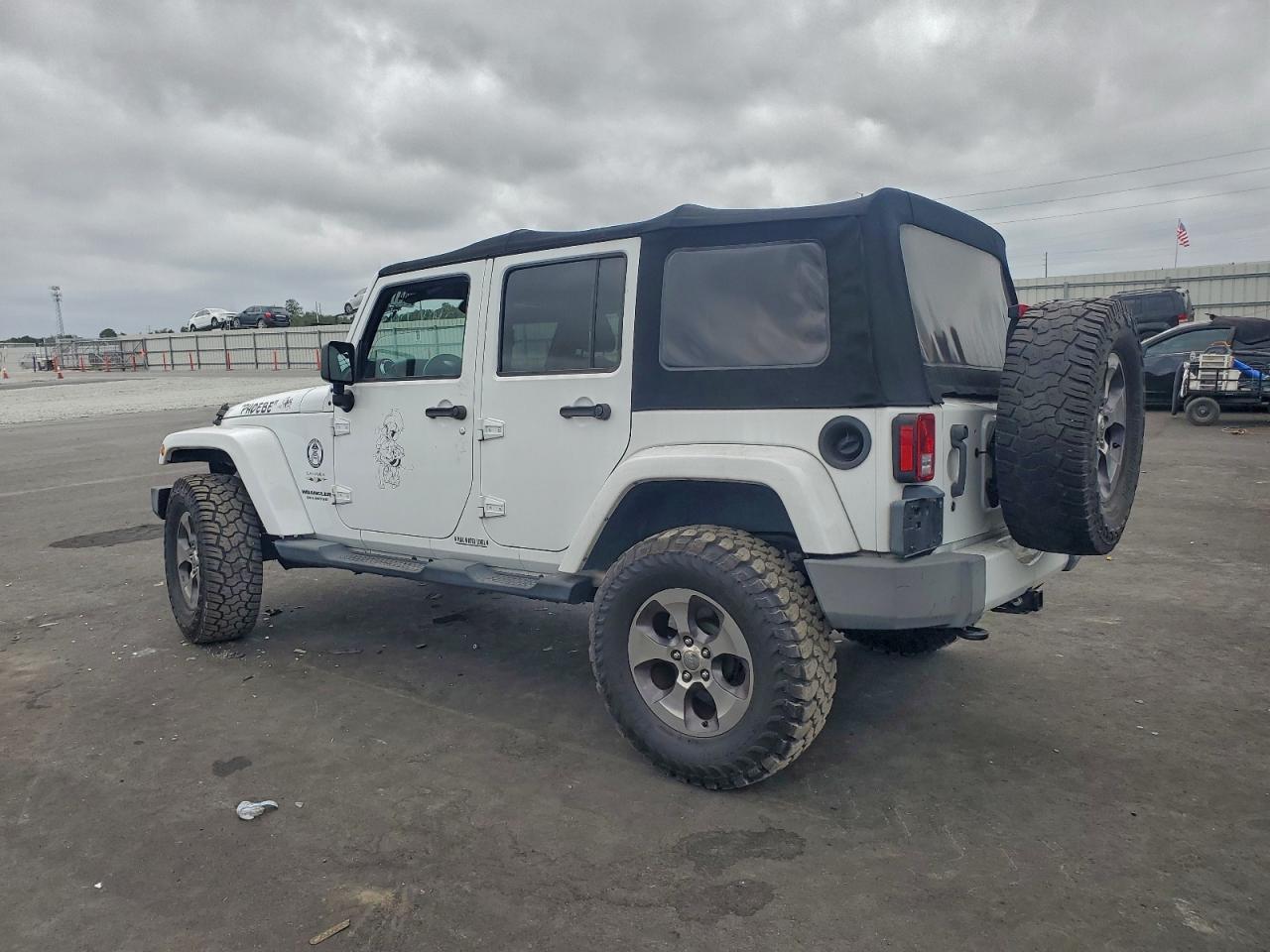 JEEP WRANGLER SAHARA