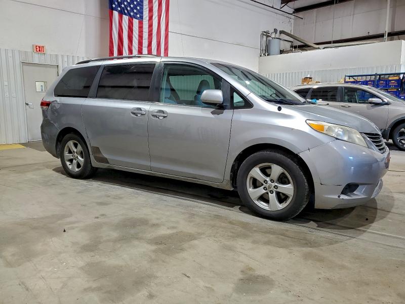 2011 TOYOTA SIENNA LE #3312259782
