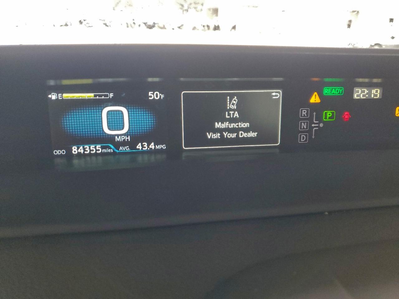 TOYOTA PRIUS PRIME LE