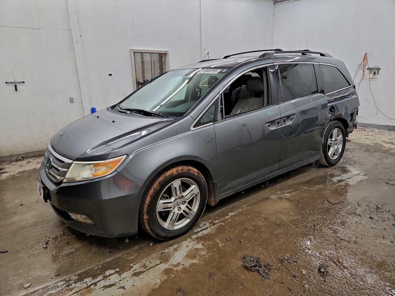 HONDA ODYSSEY TOURING