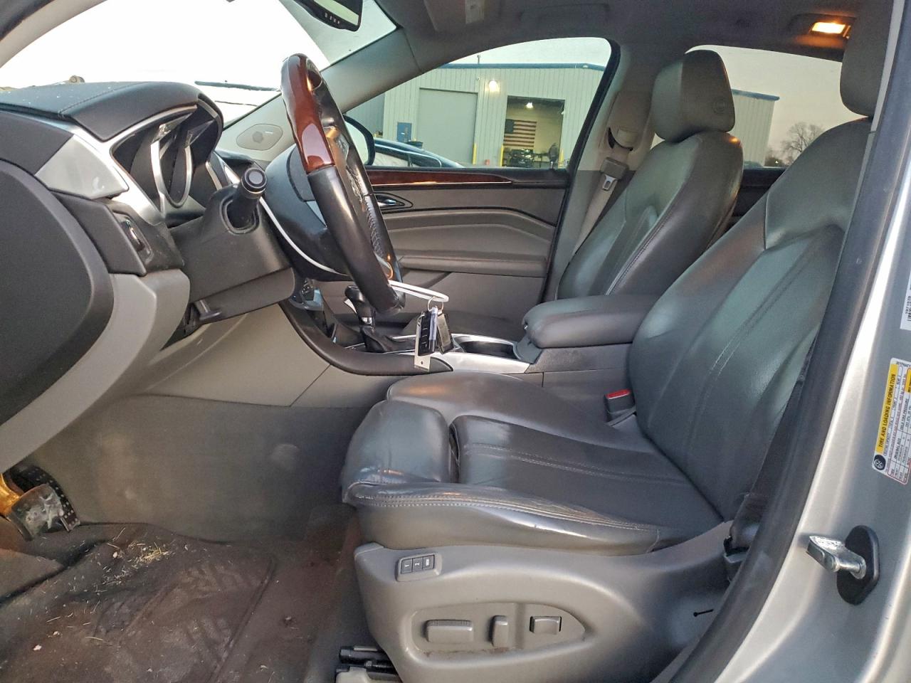 CADILLAC SRX LUXURY COLLECTION