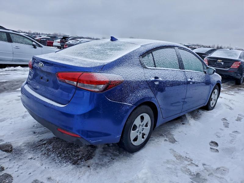 2017 KIA FORTE LX #3319869149