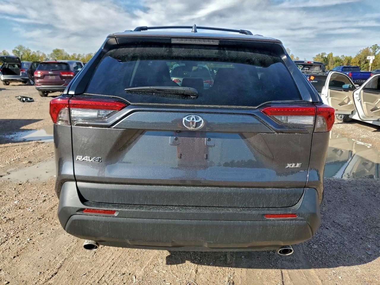 Lot #3318021418 2024 TOYOTA RAV4 XLE