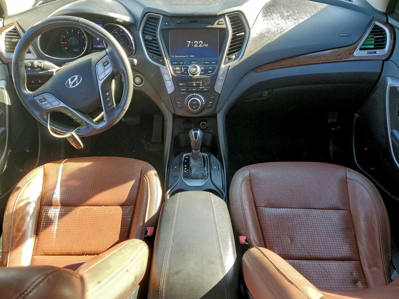 Lot #3317799126 2013 HYUNDAI SANTA FE S